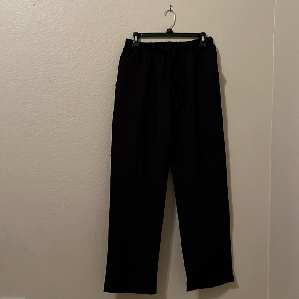 Black spandex scrub pants